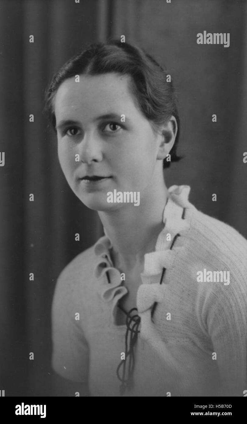 Questa immagine probabilmente raffigura gli ufficiali sindacali studenti degli anni 1936-1937. Questi individui sarebbero stati coinvolti nella governance e nella rappresentanza degli studenti in un istituto di istruzione durante quel periodo. Foto Stock