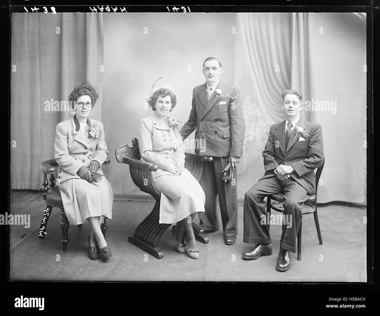 Hagan è un cognome che potrebbe riferirsi a varie figure storiche o contemporanee in campi come la politica, lo sport o gli affari. Sono necessari ulteriori dettagli per identificare la persona o il contesto specifico associato a questo titolo. Foto Stock