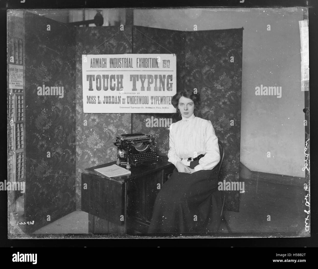 La Underwood Typewriter Co. Era un produttore di macchine da scrivere, con una struttura a Belfast. Questa società ha svolto un ruolo significativo nello sviluppo delle attrezzature per ufficio durante l'inizio del XX secolo. Foto Stock