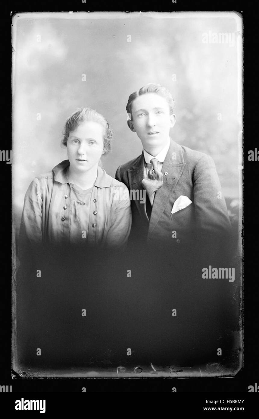 Registrazione storica di un'immagine specifica identificata come D1422 B76292 L 099, che fa parte di una raccolta di archivi. I dettagli sull'argomento sono forniti in base alle linee guida per l'archiviazione. Foto Stock