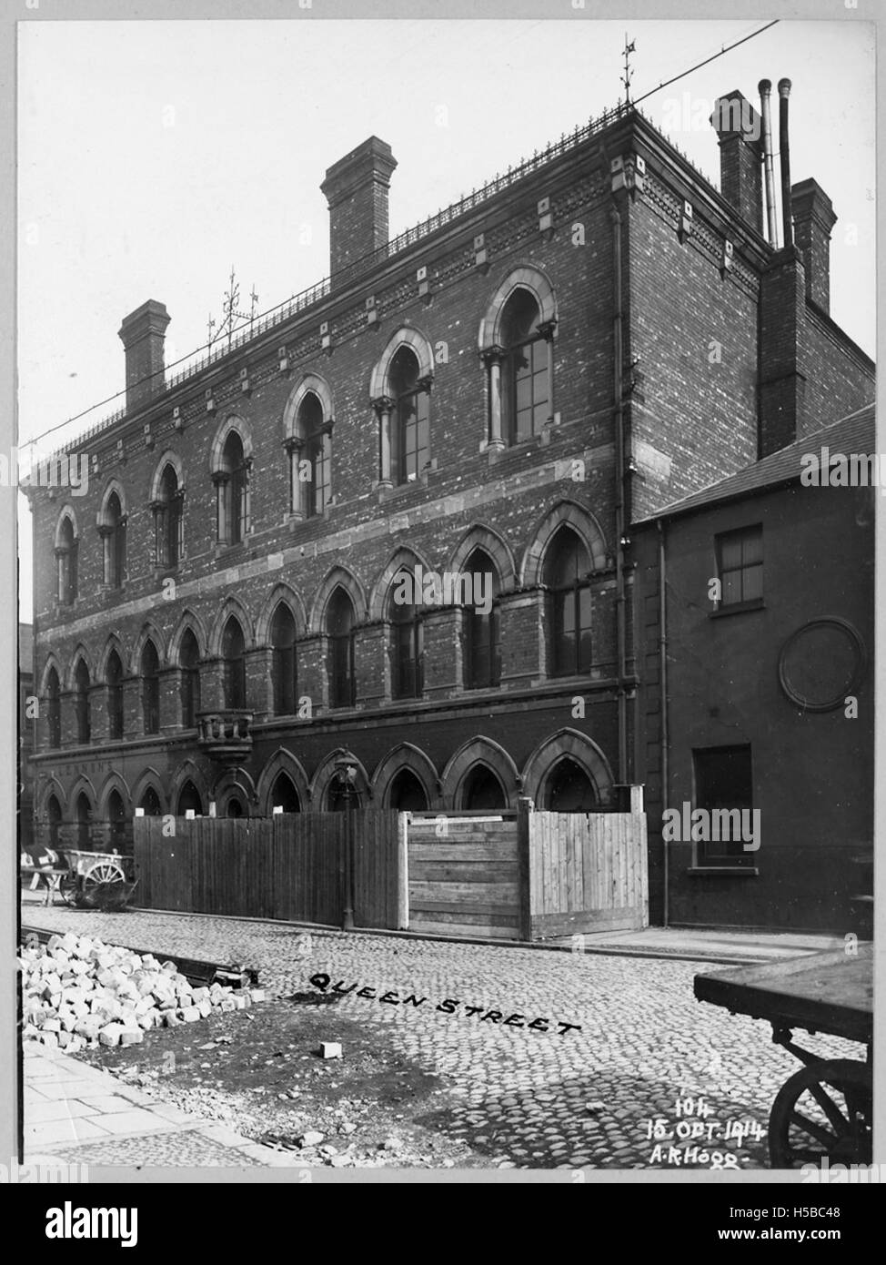 Questo si riferisce a un piano architettonico o urbano del 1911, che dettaglia specifiche aree numerate, potenzialmente correlate a un'amministrazione coloniale britannica o ad altri progetti di pianificazione urbana. Foto Stock