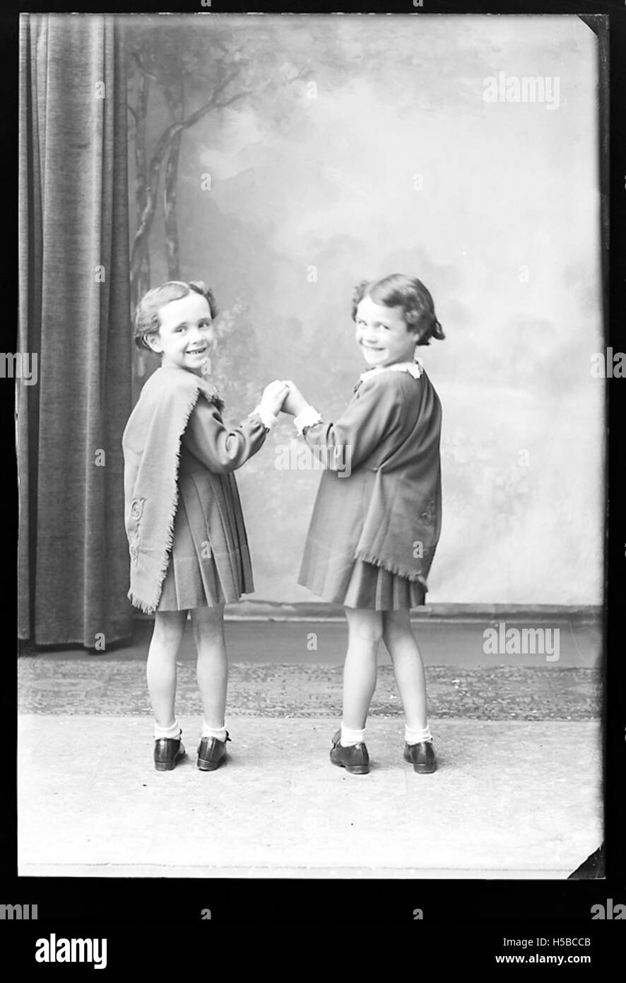 Sembra trattarsi di un altro codice di archivio o di un numero di riferimento dell'immagine, senza didascalia descrittiva o oggetto. Foto Stock