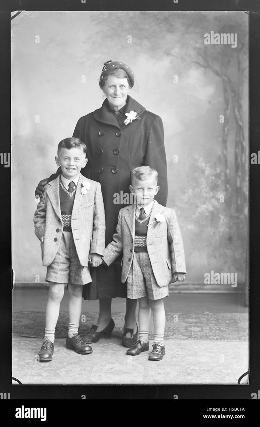 Il codice D1422B76485 i 006A si riferisce probabilmente a un sistema di catalogazione o identificazione utilizzato nella gestione dei dati o negli archivi. Può rappresentare un record, un artefatto o un elemento specifico identificato a scopo di tracciamento o catalogazione. La sequenza alfanumerica è indicativa della gestione dell'inventario o dei sistemi di catalogazione di archivio. Foto Stock