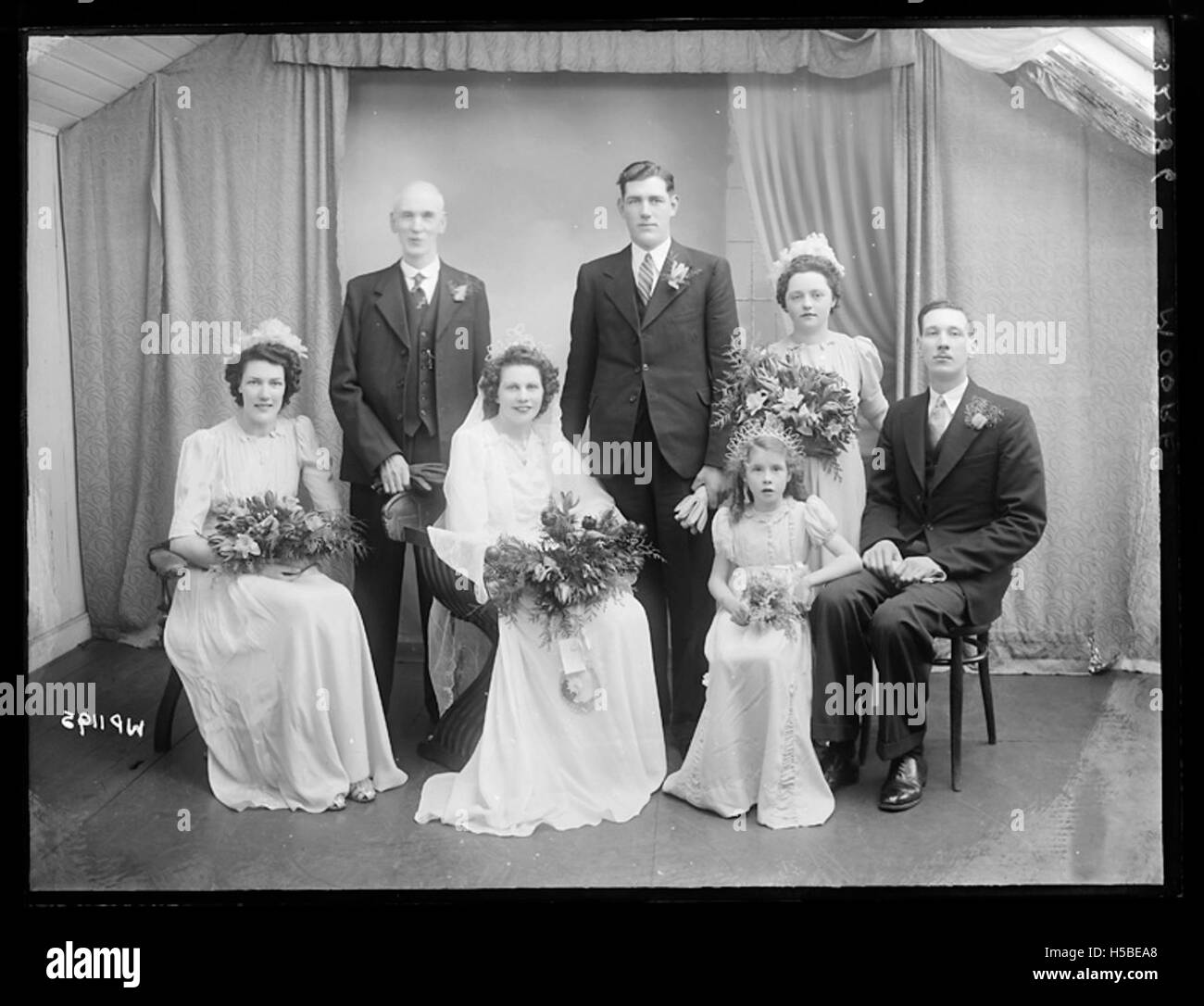 Questo titolo si riferisce a Moore, che potrebbe riferirsi a un luogo, una persona o un evento. È necessario un ulteriore contesto per specificare l'oggetto, poiché Moore è un cognome e un nome di luogo comuni. Foto Stock