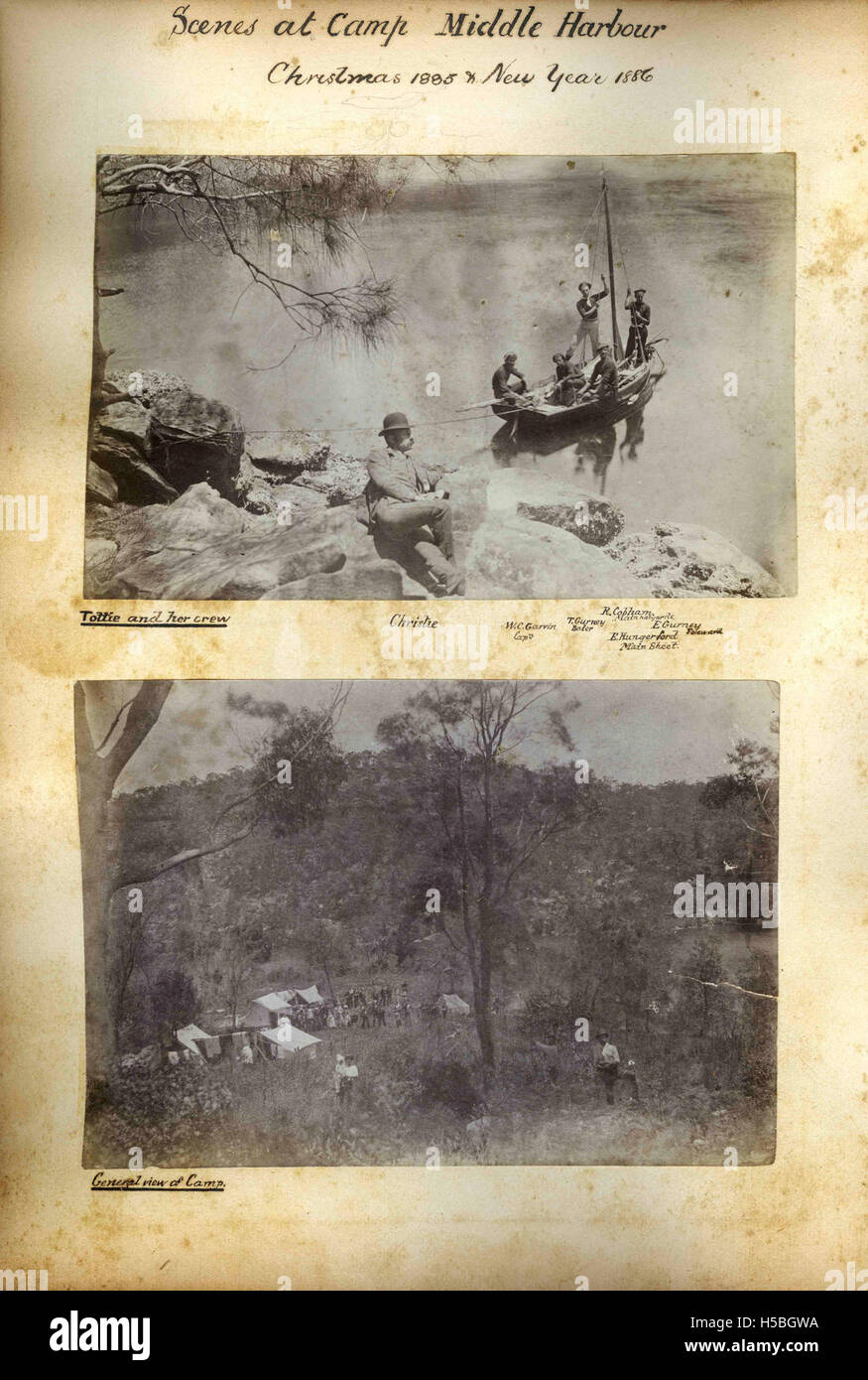 Queste immagini catturano scene a Camp Middle Harbour durante il Natale 1885 e Capodanno 1886. Le fotografie evidenziano le attività ricreative, l'esperienza in campeggio e le festività che circondano il campeggio durante le vacanze. Foto Stock