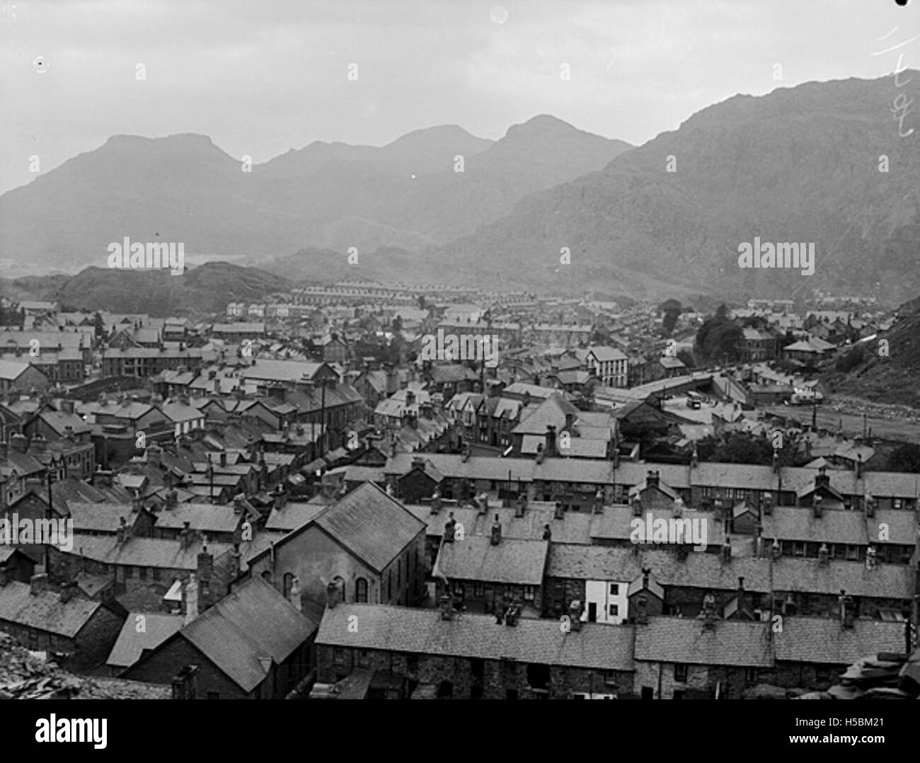 In Blaenau Ffestiniog, sono state sollevate preoccupazioni riguardo al declino percepito degli standard morali. Queste accuse si sono concentrate sul cambiamento dei valori e dei comportamenti della società nella comunità. Foto Stock