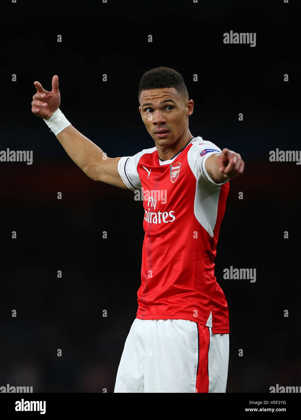 Emirates Stadium, Londra, Regno Unito. Xix oct, 2016. Dell'Arsenal Kieran Gibbs durante la UEFA Champions League match tra Arsenal e Ludogorets Razgrad presso l'Emirates Stadium di Londra. Ottobre 19, 2016. Solo uso editoriale Credito: teleobiettivo con immagini / Alamy Live News Foto Stock
