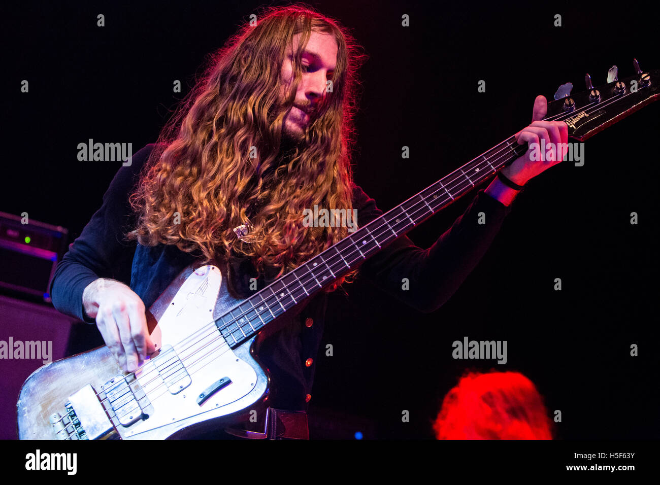 Milano Italia. Il 19 ottobre 2016. La Swedish rock blues band BLUES pillole suona dal vivo sul palco all'Alcatraz durante il 'Lady in oro Tour' Credito: Rodolfo Sassano/Alamy Live News Foto Stock