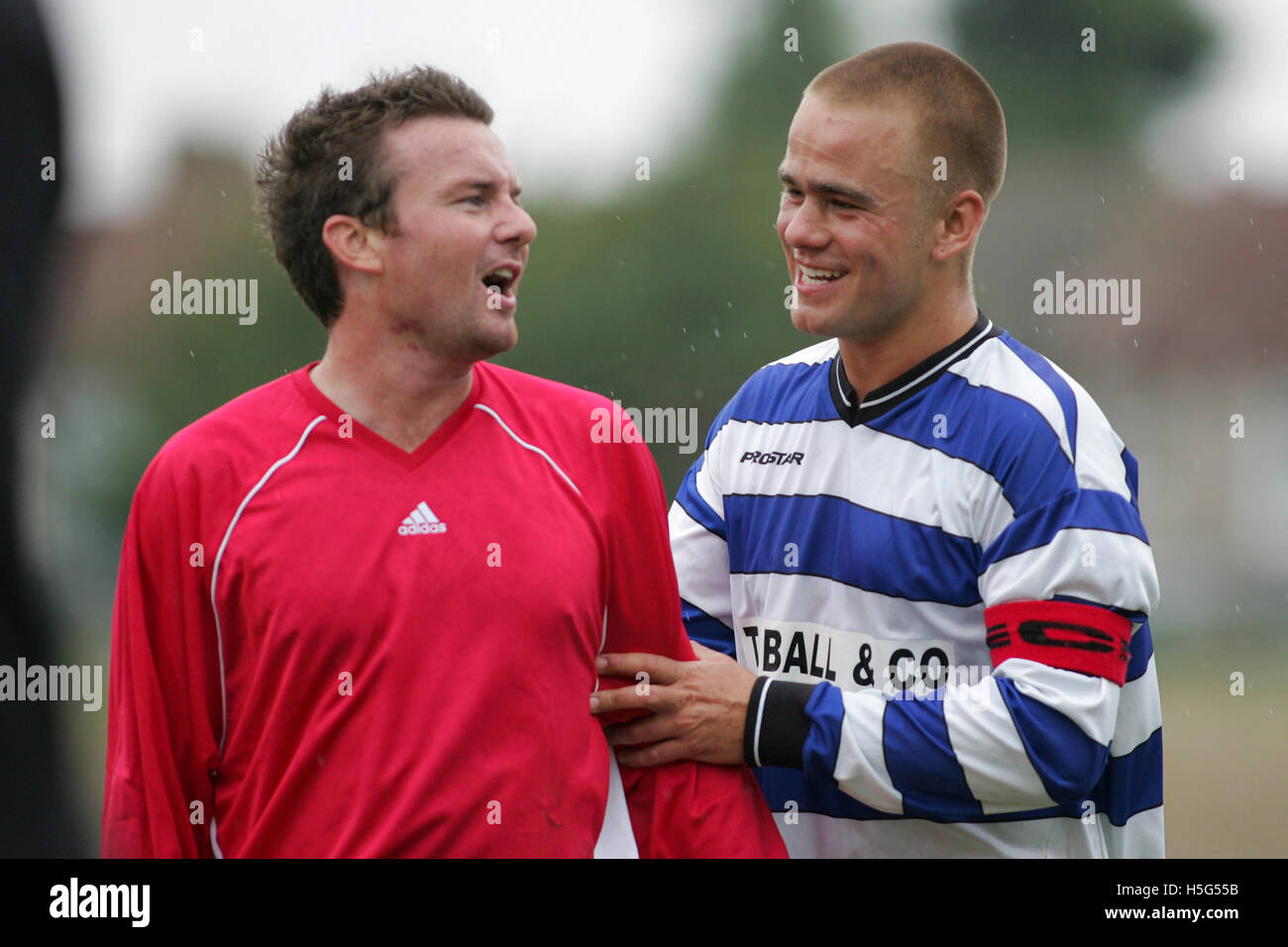 Ilford 0 Aveley 0 - Southern League Division One East - 13/08/05 - Ilford e Aveley condividere il bottino per il giorno di apertura della Southern League stagione Foto Stock