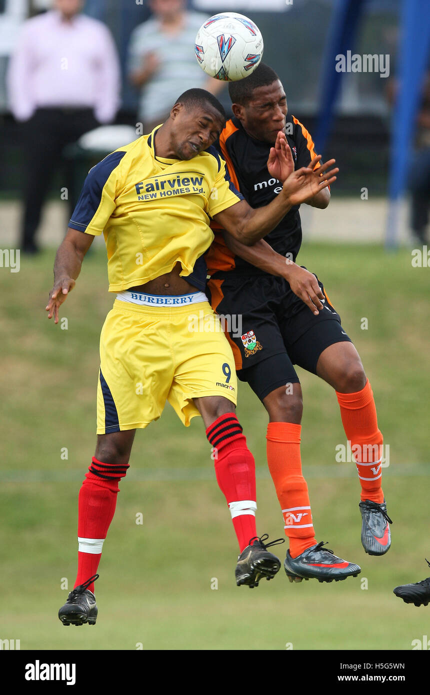 Grays Athletic vs Barnet - Pre-Season calcio amichevole presso l'Accademia, Botesdale - 09/07/09. Foto Stock