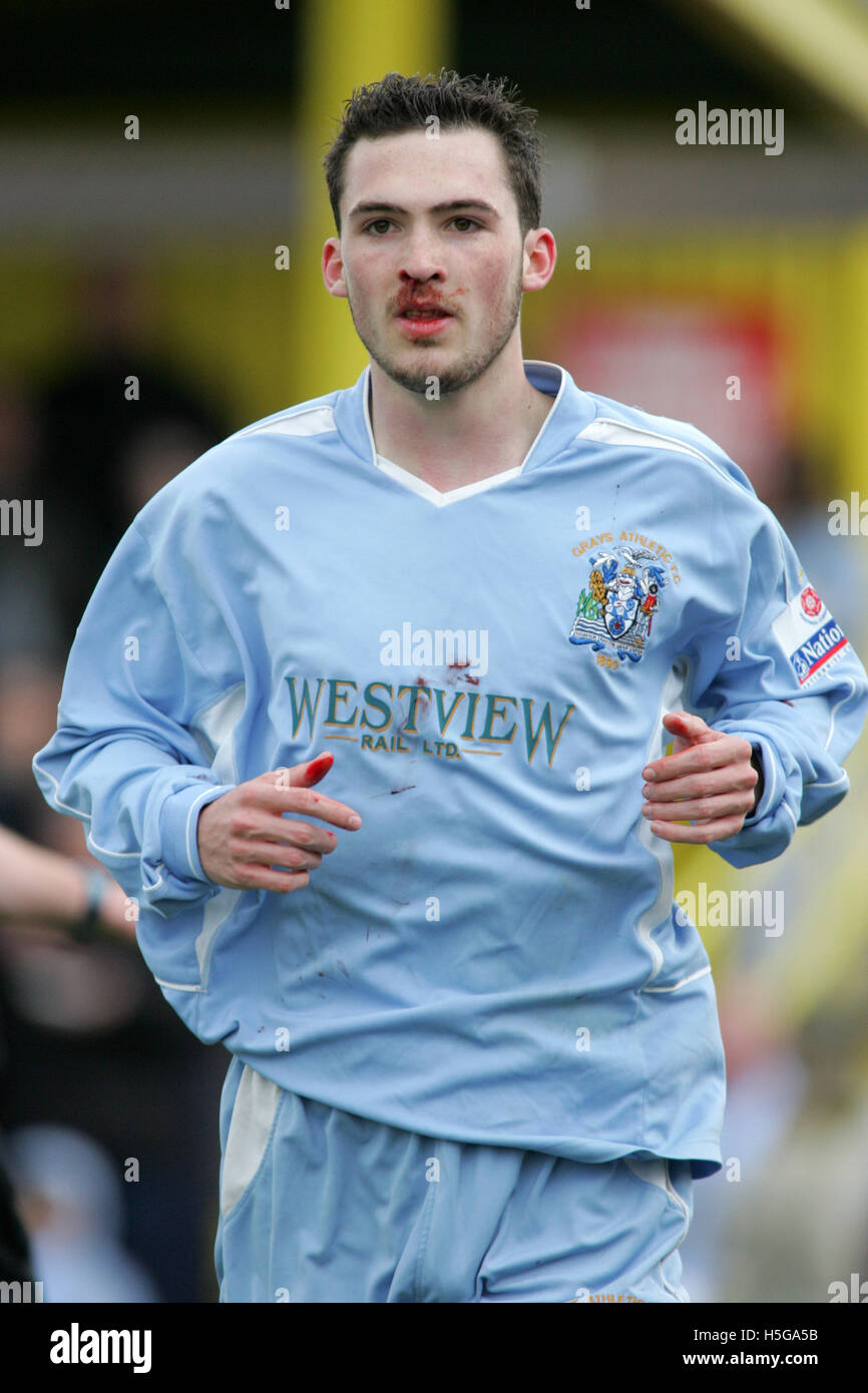 Burton Albion vs Grays Athletic - FA Trophy Semi-Final seconda tappa - {giorno2}/{mese2}/{anno0} Foto Stock