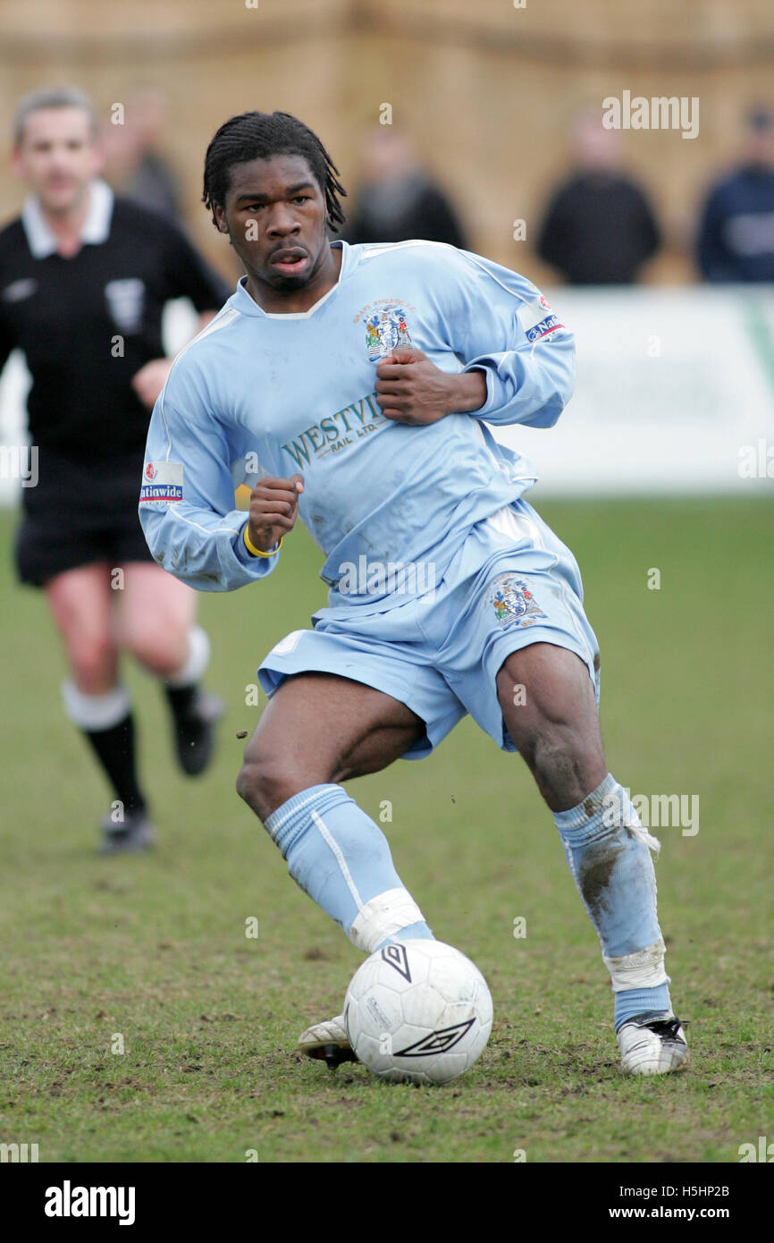 Aaron McLean - Grays Athletic vs Newport County - Conferenza Nazionale Sud presso il nuovo Rec - 19/02/05 Foto Stock