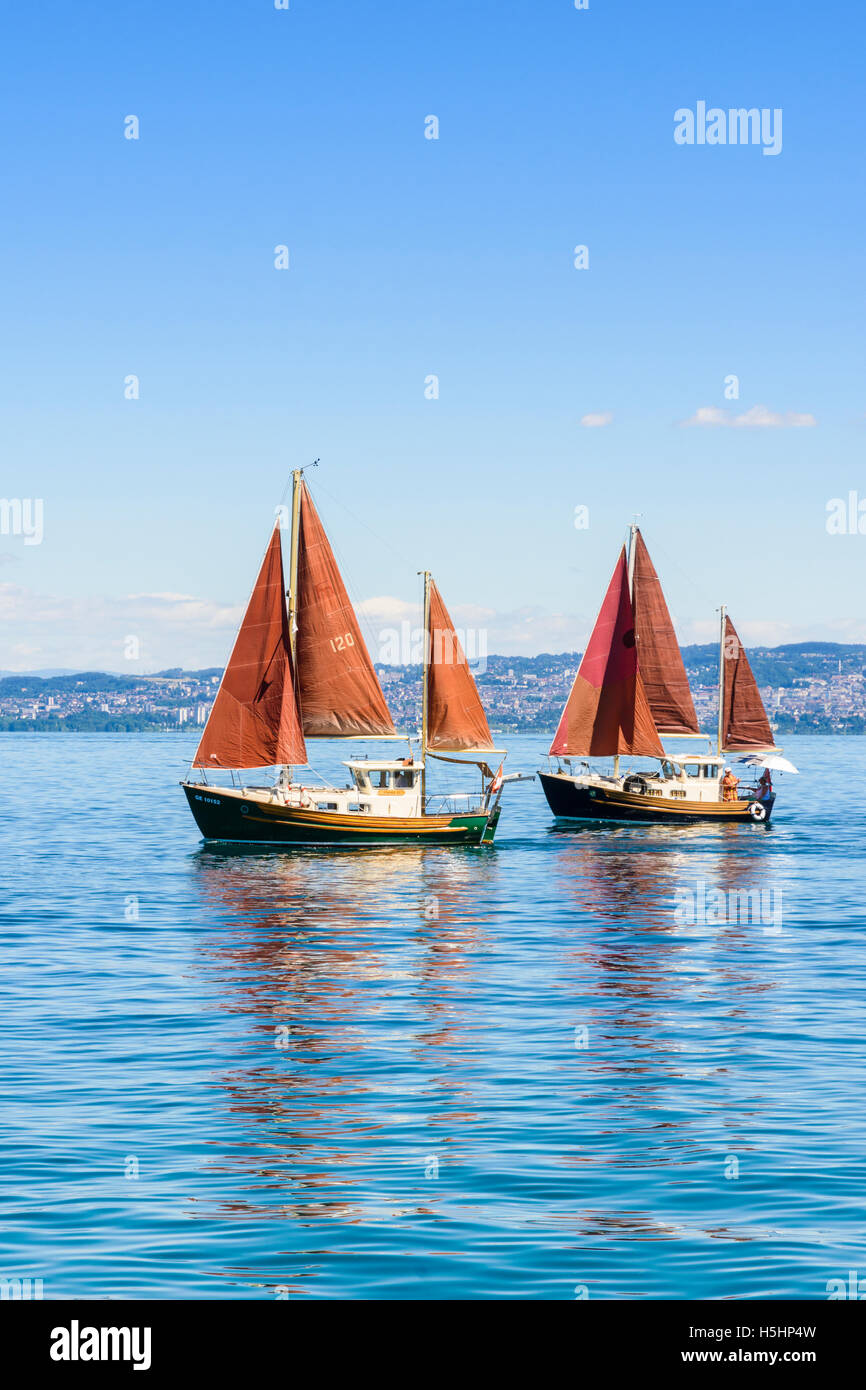 Tradizionali barche a vela sul Lago di Ginevra, Évian-les-Bains, Francia Foto Stock