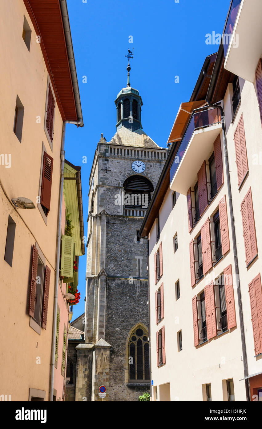 Torre campanaria della Eglise Notre Dame de l'Assomption, Évian-les-Bains, Francia Foto Stock