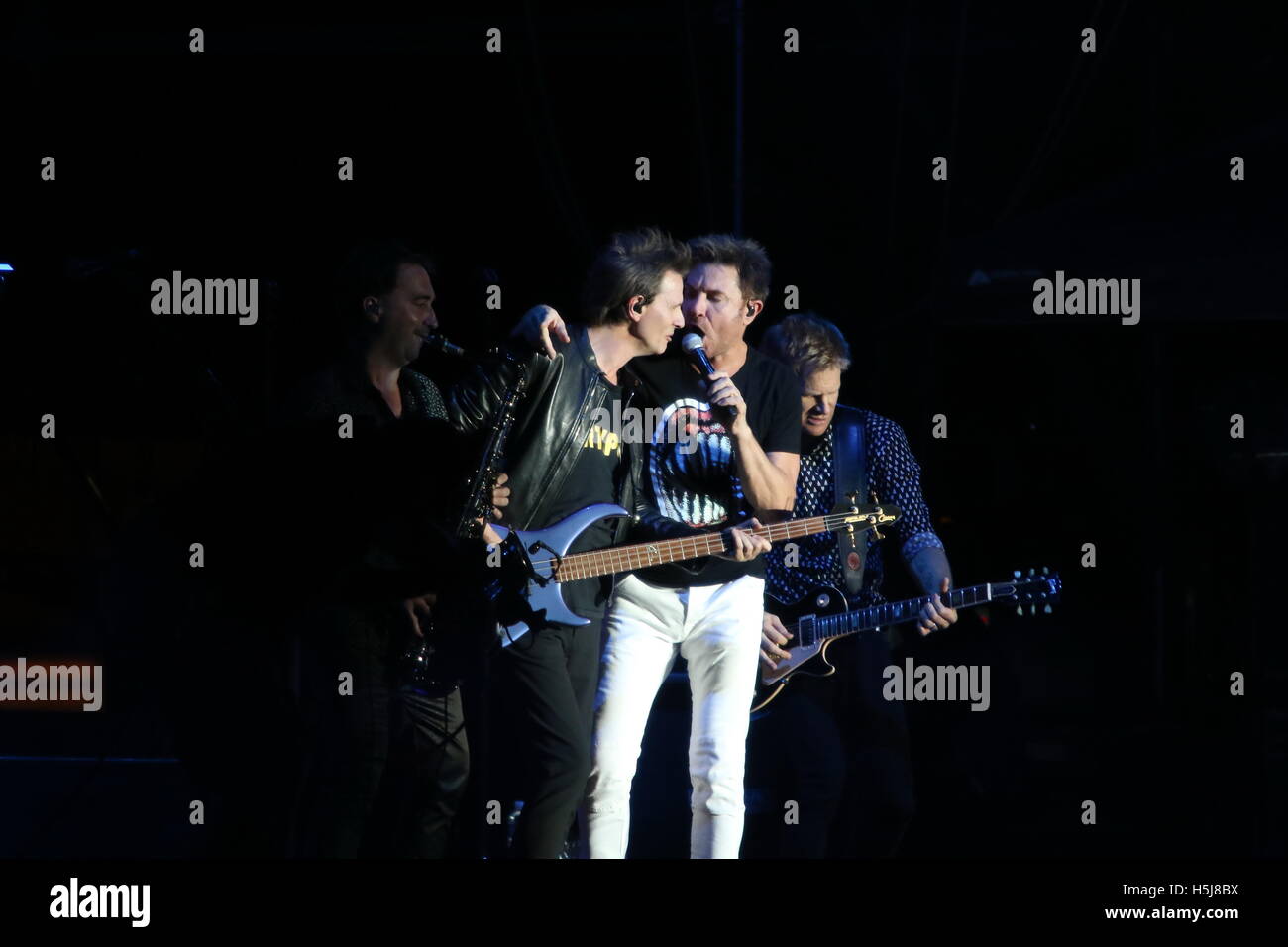 (L-R) bassista John Taylor, cantante Simon LeBon e il chitarrista Roger Taylor dei Duran Duran eseguire presso la Vita è Bella Musica Festival giorno 2 su settembre 26th, 2015 a Las Vegas, Nevada. Foto Stock