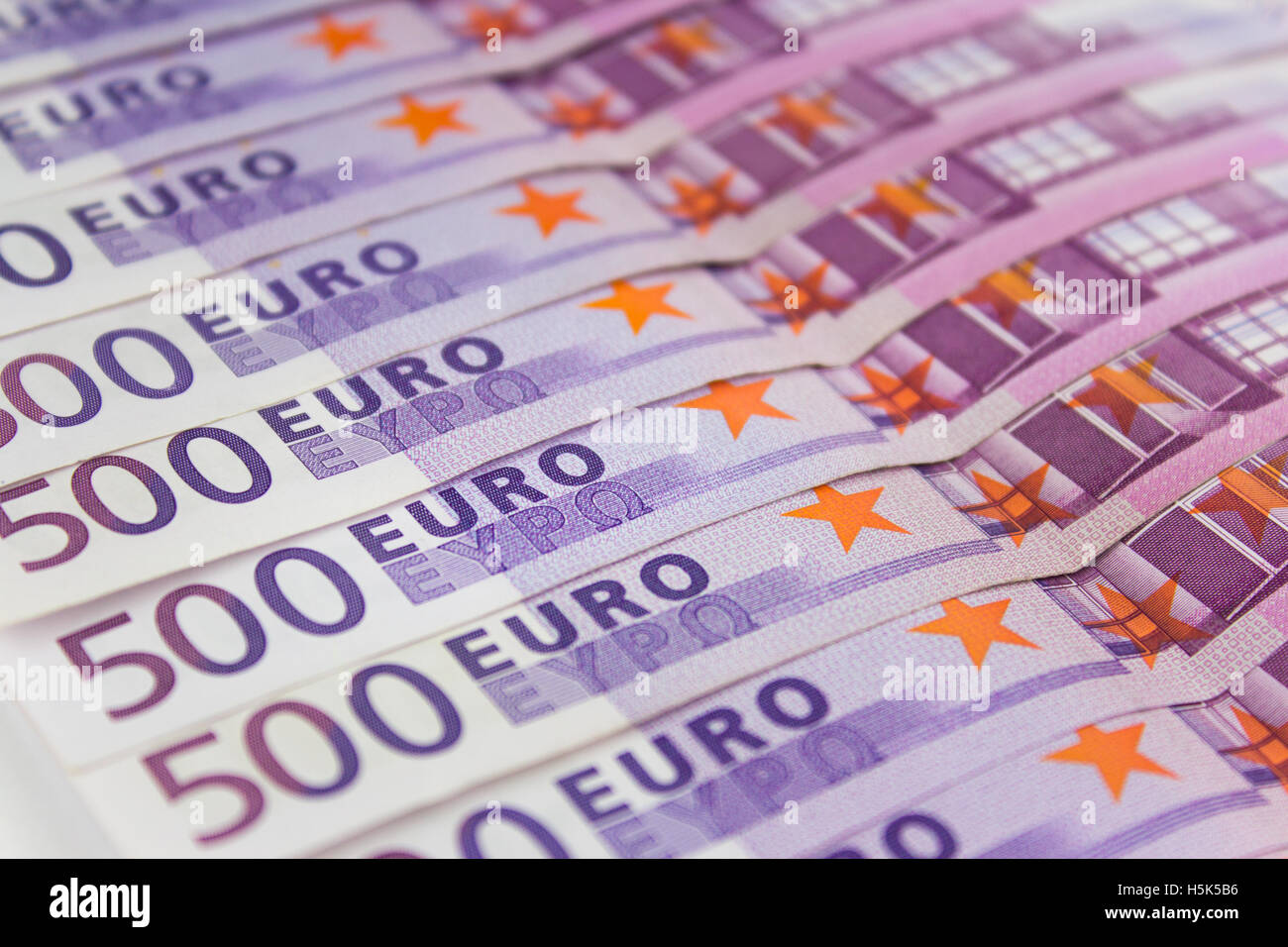 500 Euro bollette di denaro - moneta europea contanti Foto Stock