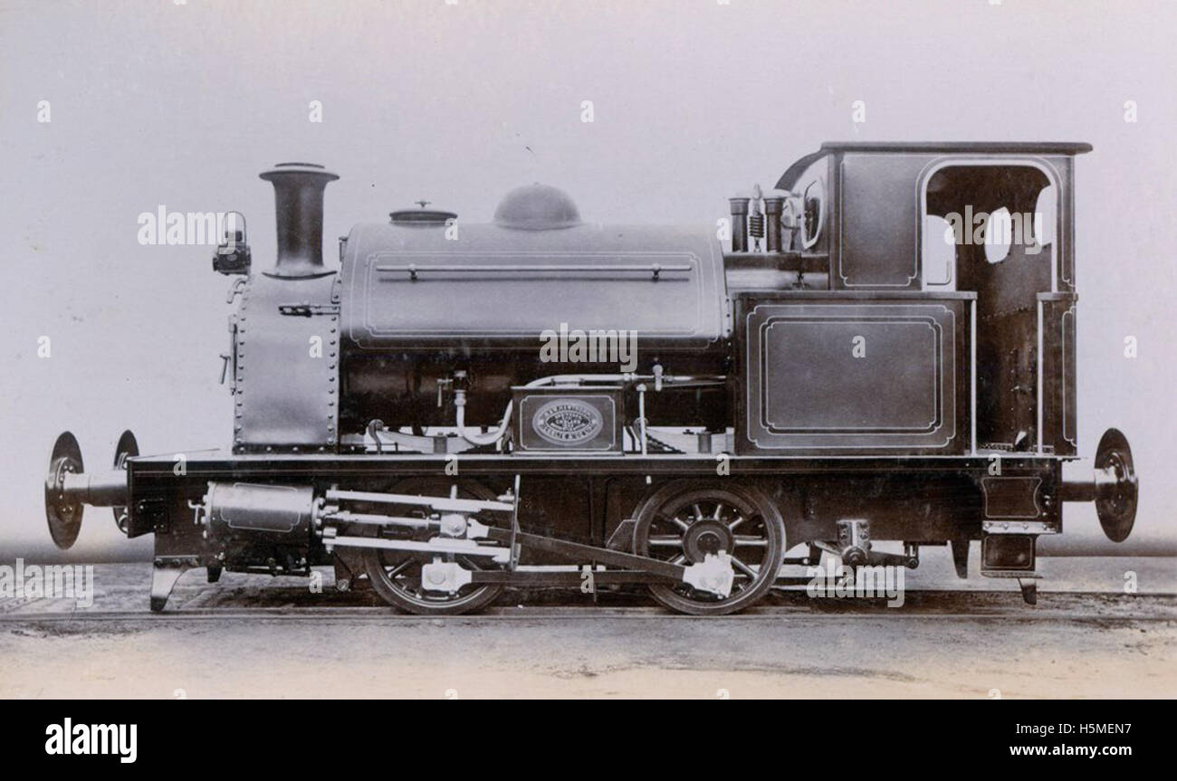 Un motore a cisterna, costruito per la South Metropolitan gas Company nel 1909, fu utilizzato per il trasporto industriale e le operazioni ferroviarie all'inizio del XX secolo. La locomotiva, costruita dalla Hawthorn Leslie & Co., rappresenta un significativo pezzo di ingegneria ferroviaria. Foto Stock