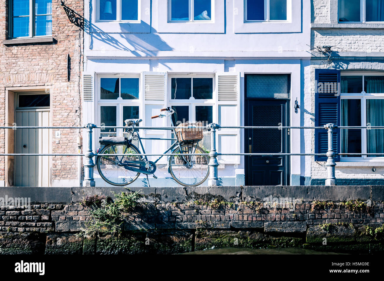 Bici in Bruges Foto Stock