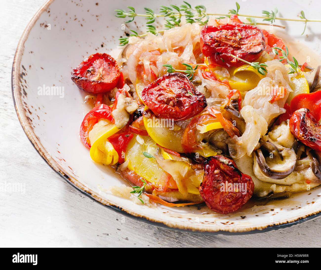 Verdure cotte. Una dieta salutare mangiare. Foto Stock