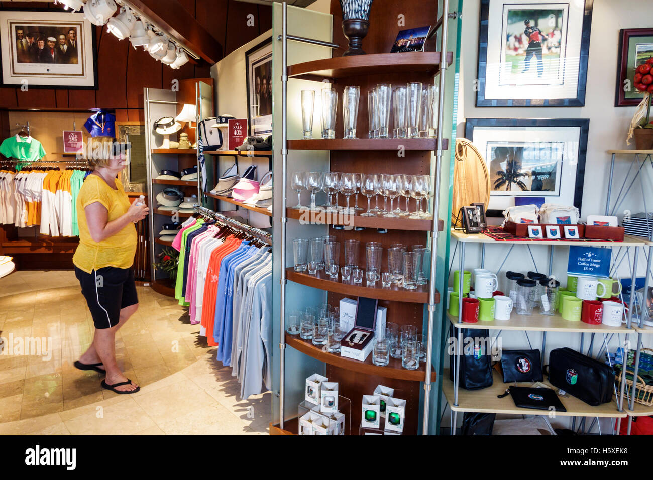 Saint Augustine Florida,World Golf Village,Hall of Fame,interior Inside,museo,negozio di articoli da regalo shopping shopper negozi mercati marketplac Foto Stock