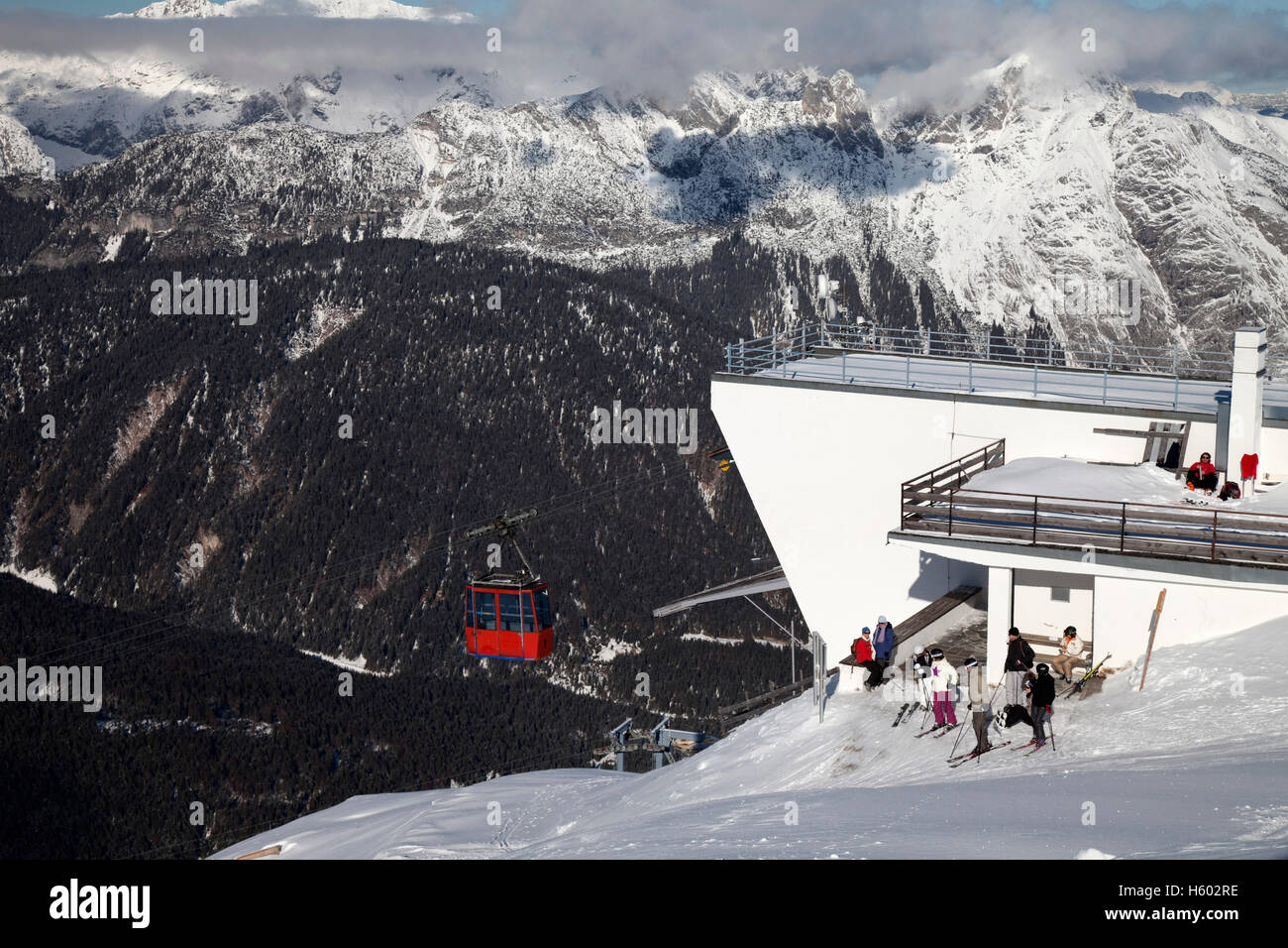 Seefeld Joch, 2080m, funivia, cabina, in Alto Adige, Austria e Europa Foto Stock