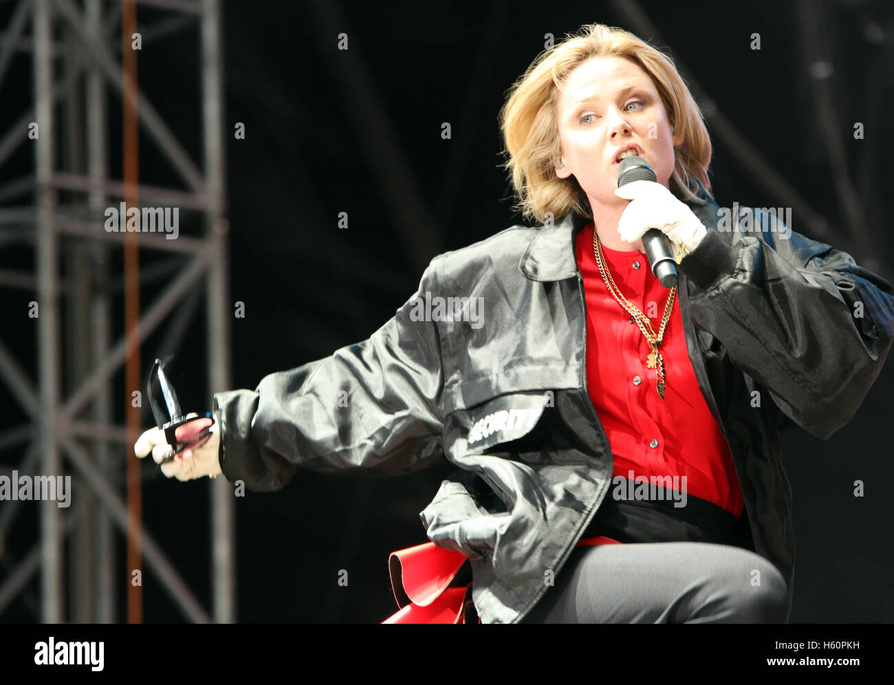 Irlandese cantante pop Roisin Murphy suona presso il Pohoda festival di musica, Trencin, Slovacchia, 9 luglio 2016. Foto Stock