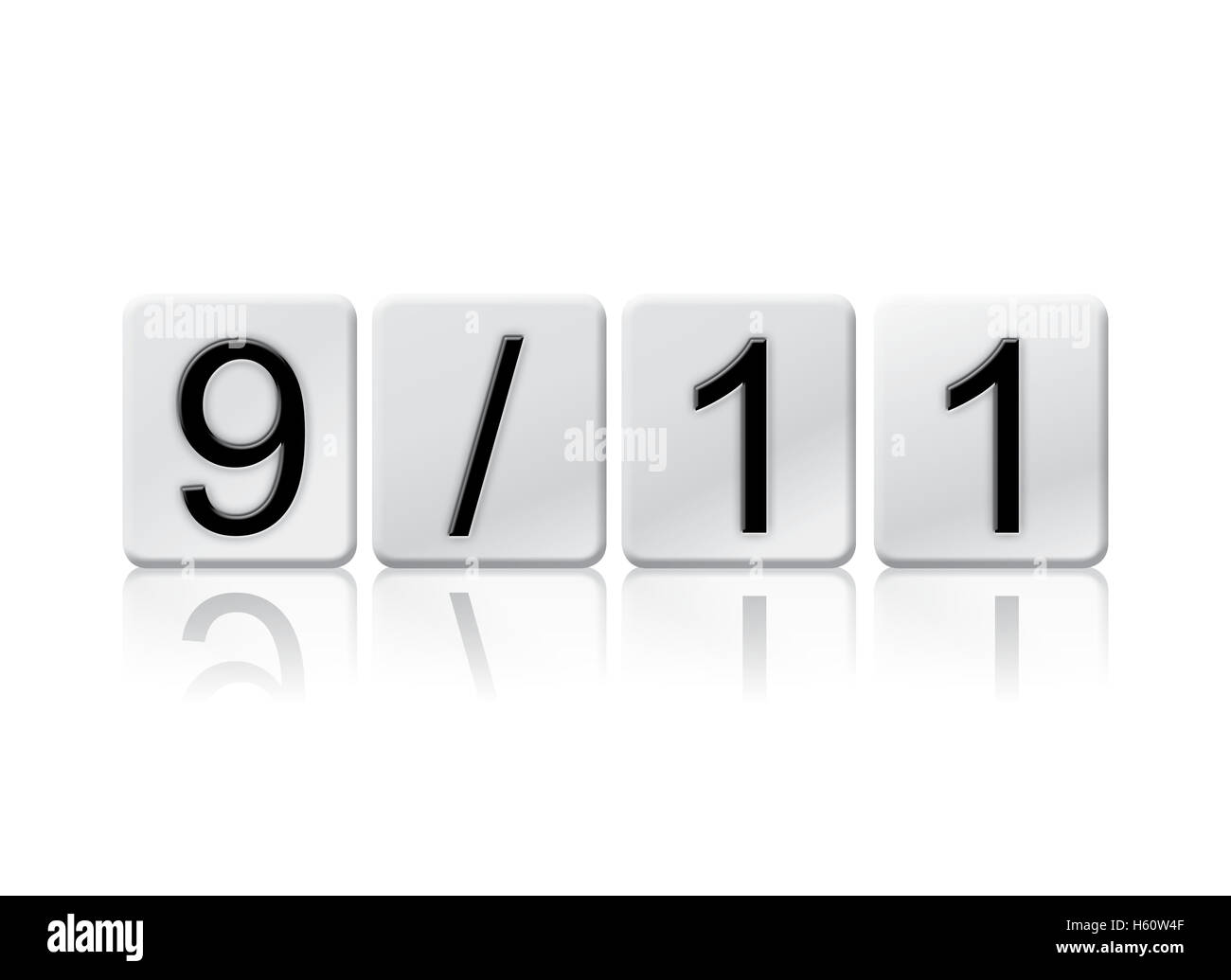 La parola "9-11", scritto in piastrelle di lettere isolate su uno sfondo  bianco Foto stock - Alamy