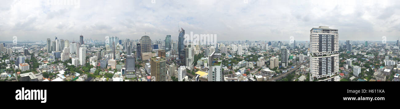 Panorama di area di sukhumvit nella città di Bangkok Foto Stock