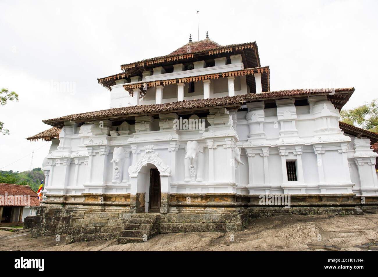 Tempio Lankatilake dal XIV secolo, Kandy, Sri Lanka Foto Stock