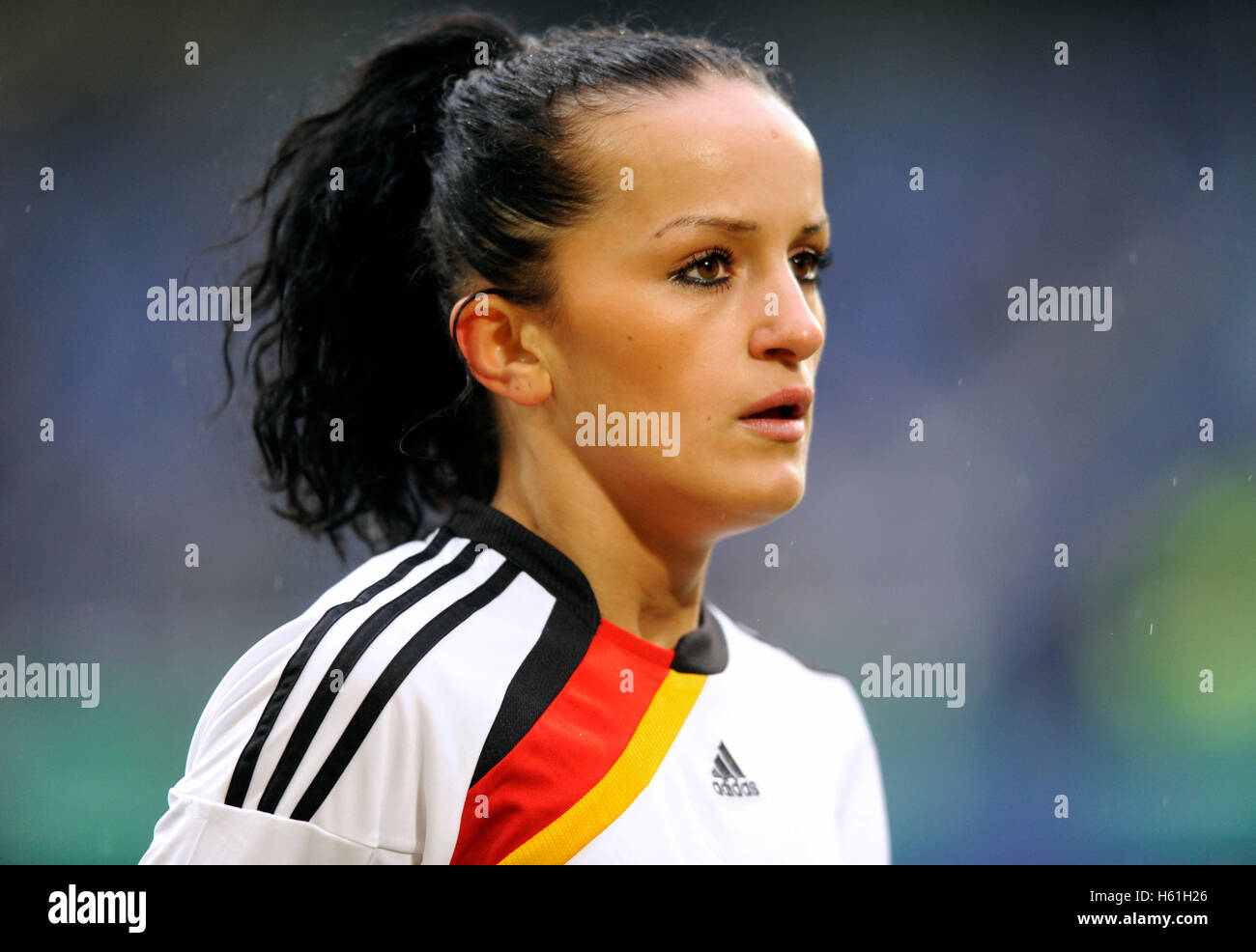 Fatmire Bajramaj donna partita di calcio internazionale Germania - Corea del Nord 3-0 al MSV Arena di Duisburg Foto Stock Fatmire Bajramaj donna partita di calcio internazionale Germania - Corea del Nord 3-0 al MSV Arena di Duisburg Foto Stock