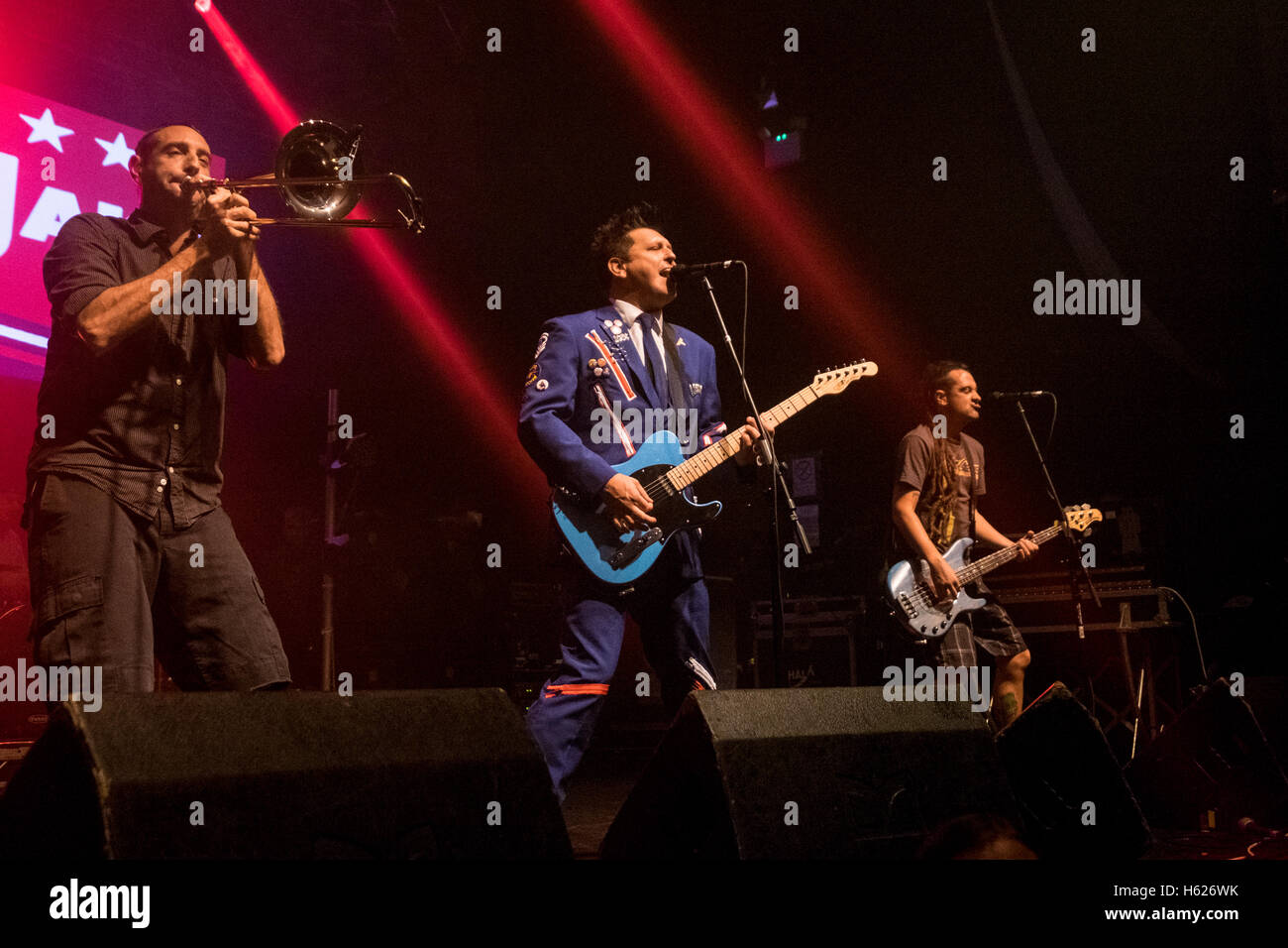 Meno di Jake eseguire a O2 Academy Newcastle upon Tyne, Regno Unito Foto Stock