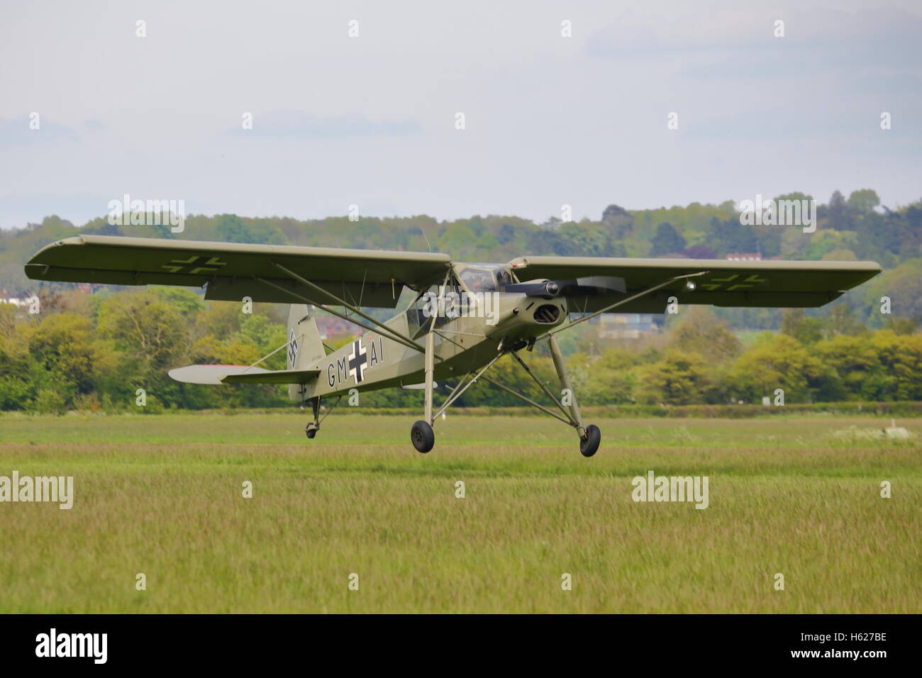Fieseler Storch Fi156A-1 GM+AI (G-STCH) a Abingdon Aria & Country Show 2014 Foto Stock