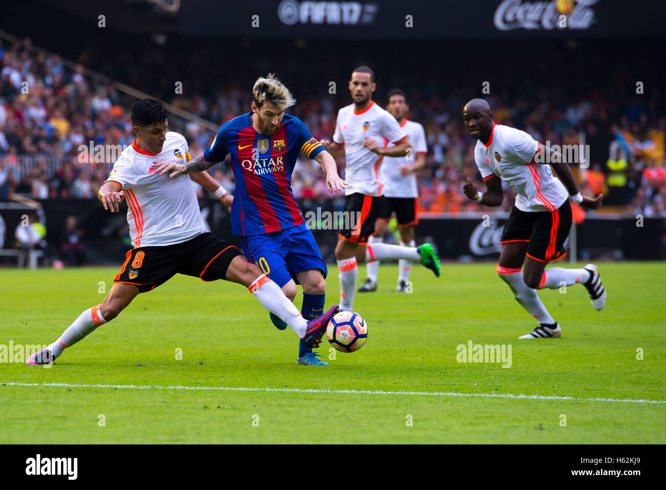 Valencia, Spagna. 22 ottobre, 2016. Leo Messi gioca in La Liga match tra Valencia CF e FC Barcellona al Mestalla su ottobre 22, 2016 a Valencia, in Spagna. Credito: Christian Bertrand/Alamy Live News Foto Stock