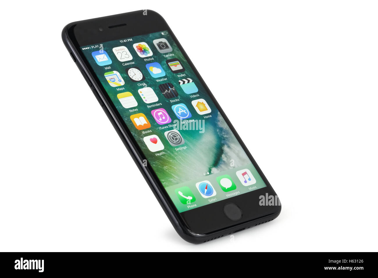Nero per iPhone 7 su sfondo bianco Foto Stock