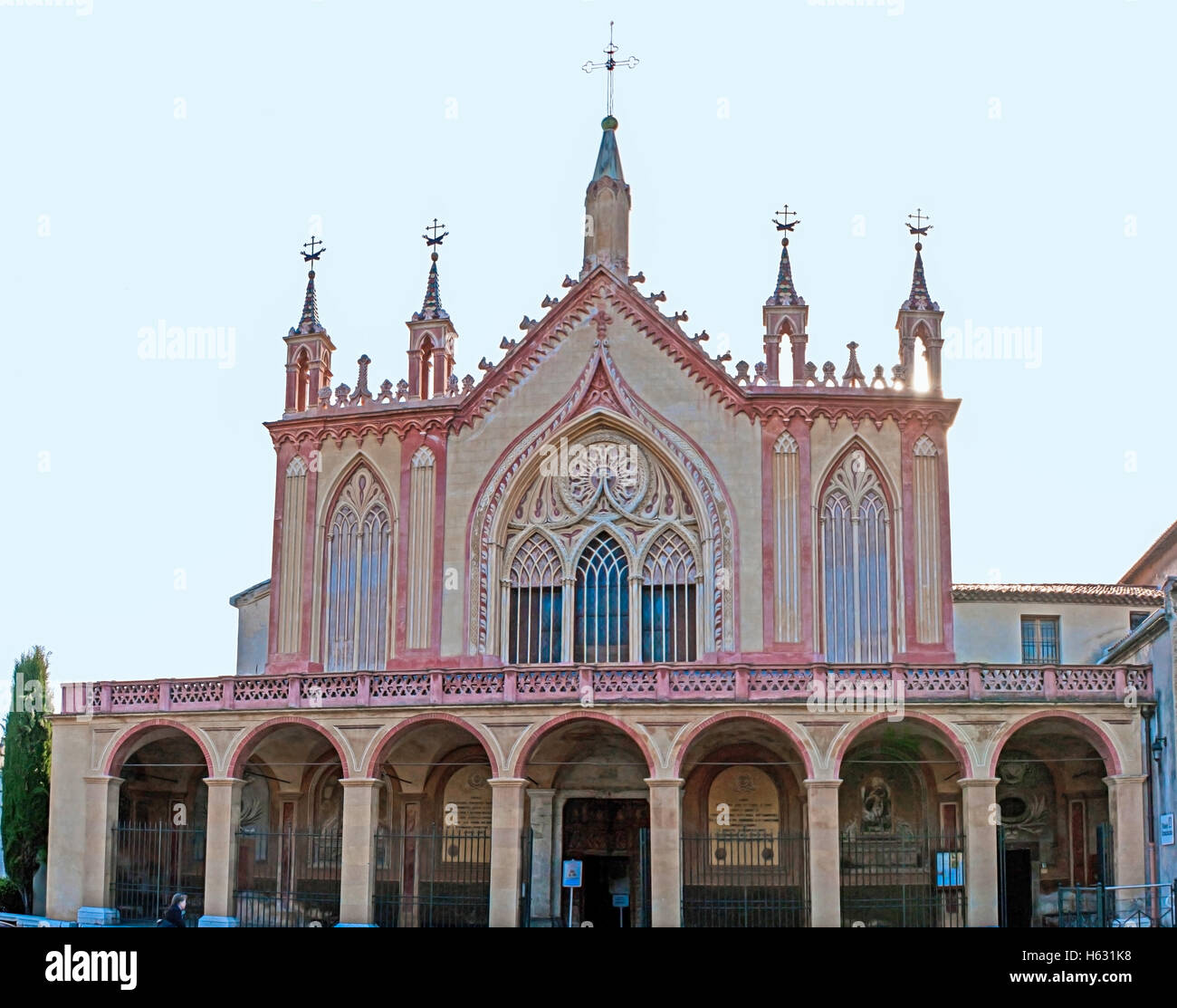 La Chiesa dell'assunzione del Convento di Cimiez è uno dei monumenti più famosi con una lunga storia e un interessante museo, Nizza, Francia Foto Stock