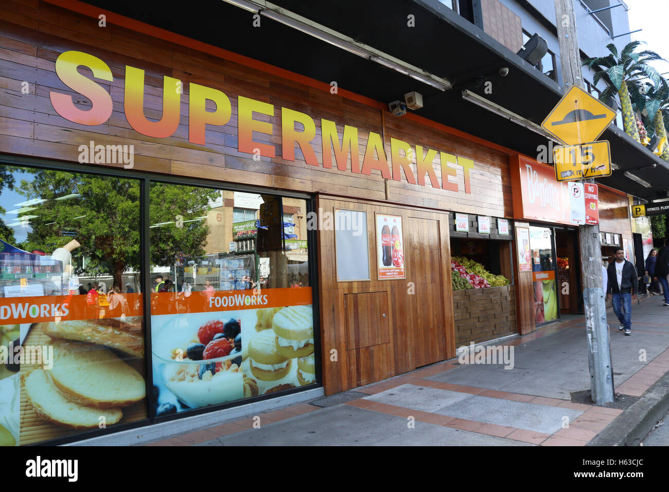 Joes Banana Foodworks supermercato sulla strada Illawara, Marrickville, Sydney, Australia. Foto Stock