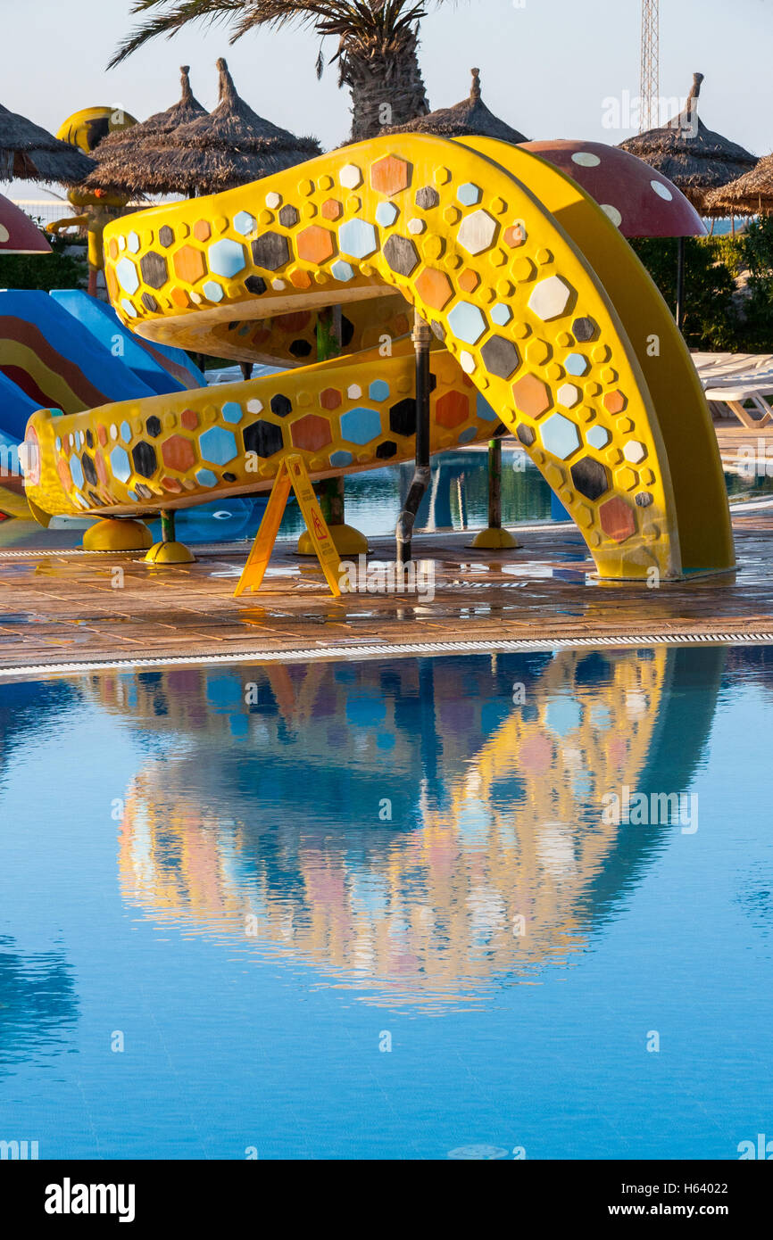 Per bambini acqua scivolo in piscina Foto Stock