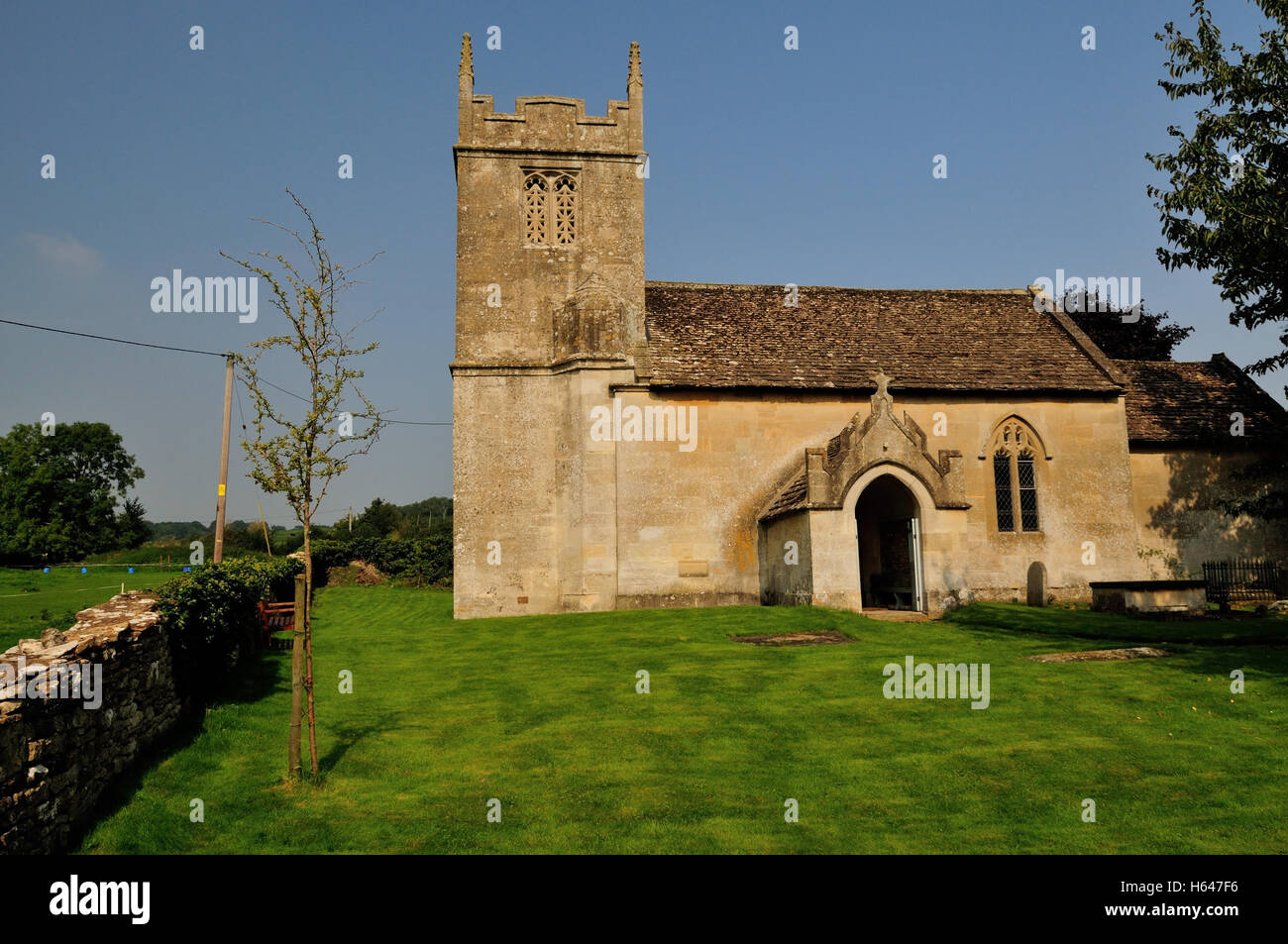 La chiesa di San Nicola, Slaughterford, Wiltshire. Foto Stock