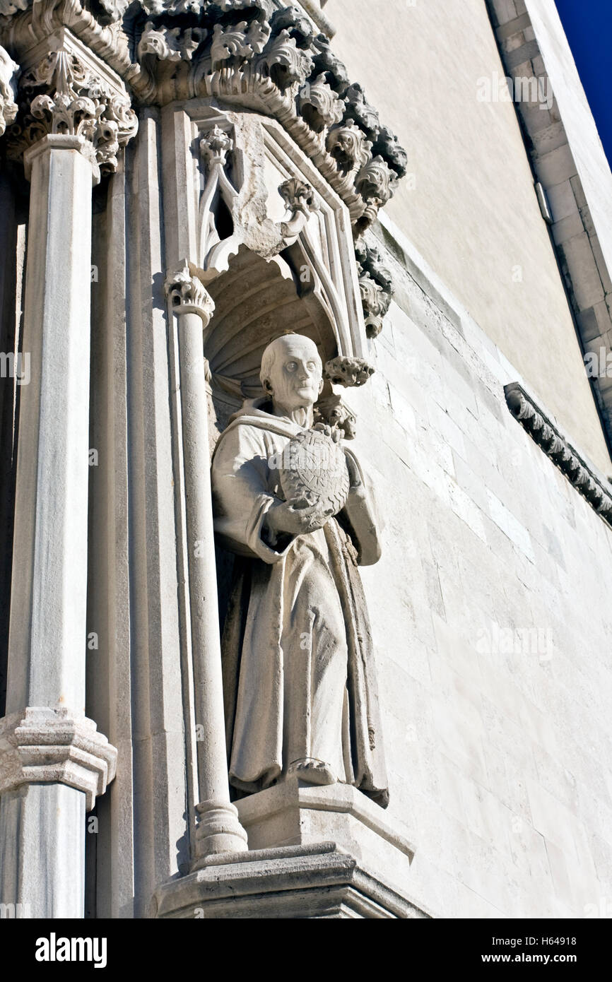 La chiesa gotica di San Francesco alle Scale, 1323, facciata da Giorgio Orsini da Sebenico, via Pizzecolli, Ancona, Marche, Italia Foto Stock