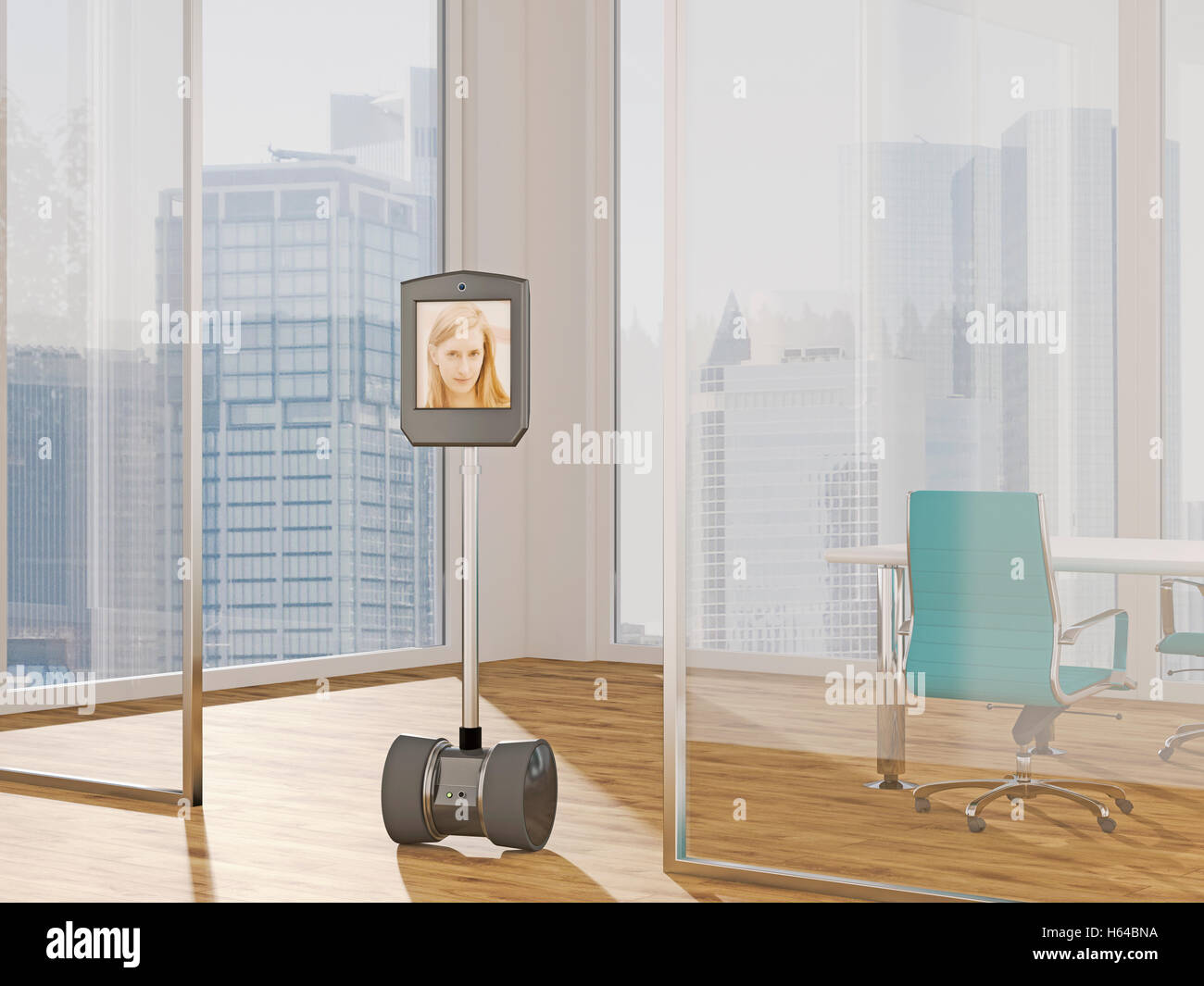 Donna sul tablet guardare la schermata vuota sala conferenza Foto Stock