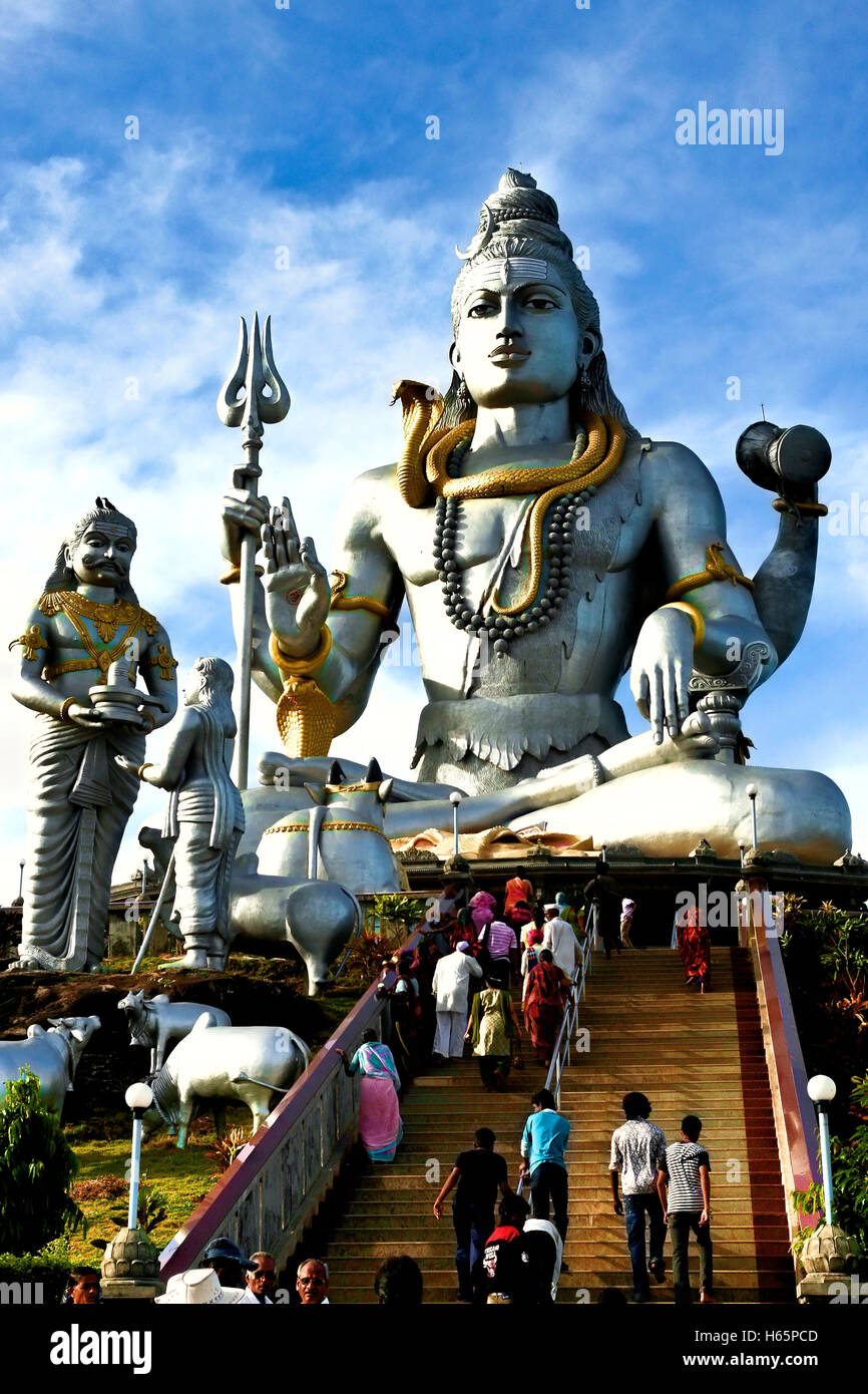 Statua del signore Shiva a Murudeshwara tempio in Karnataka Foto Stock