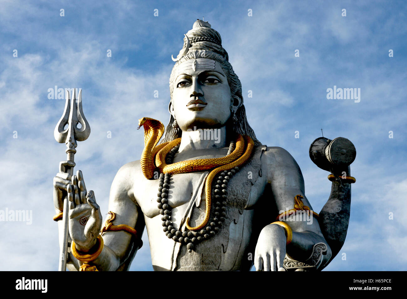 Statua del signore Shiva a Murudeshwara tempio in Karnataka Foto Stock