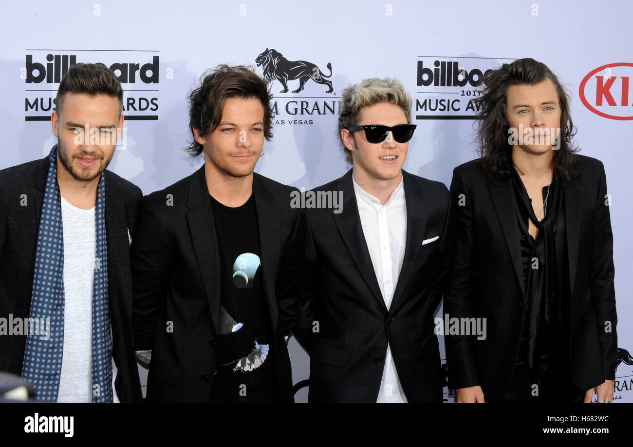 Cantanti Liam Payne, Louis Tomlinson e Niall Horan e Harry stili di una direzione arriva a 2015 Billboard Music Awards a MGM Grand Garden Arena, 17 maggio 2015 a Las Vegas, Nevada. Foto Stock