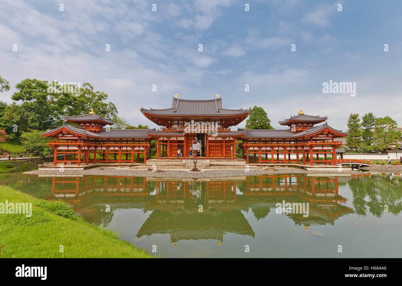 Phoenix Hall (Hoodo, circa 1053) di Byodo-tempio a Uji City vicino a Kyoto. Tesoro nazionale del Giappone e sito UNESCO Foto Stock