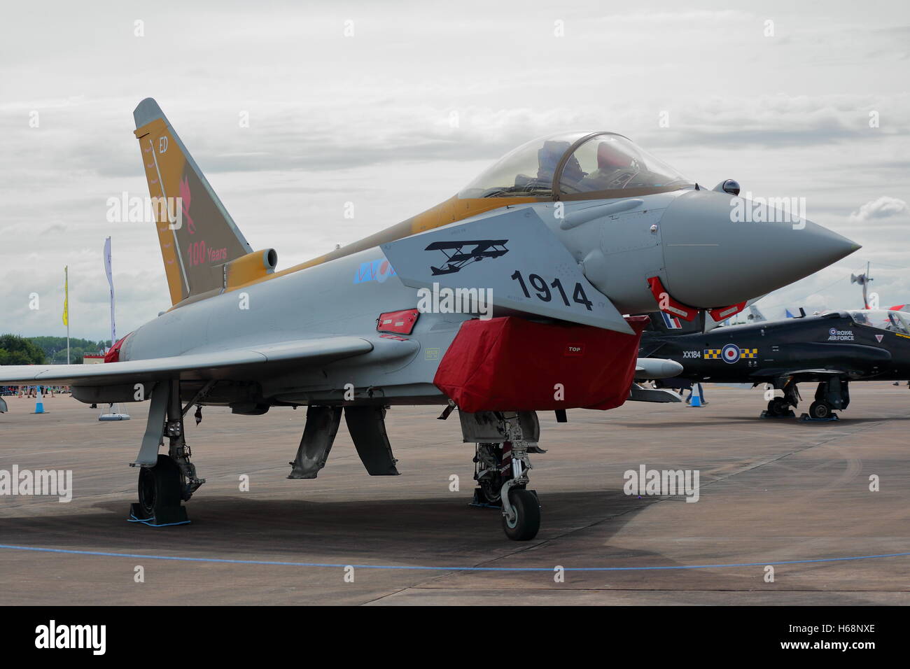 British Typhoon Eurofighter all'Airshow di RIAT a Fairford, REGNO UNITO Foto Stock