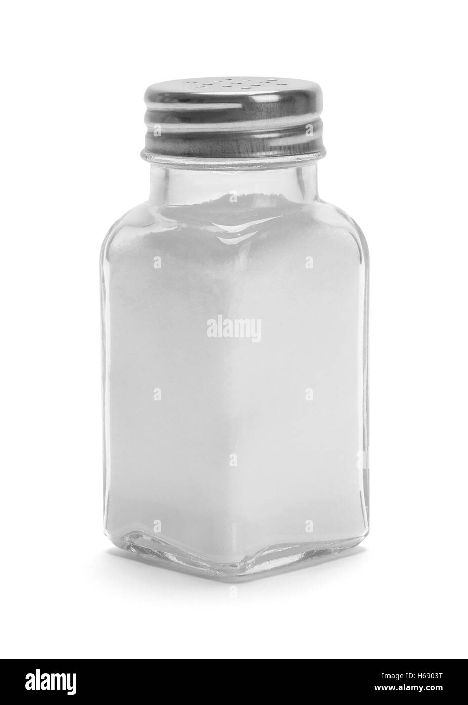 Il vetro sale Shaker isolati su sfondo bianco. Foto Stock