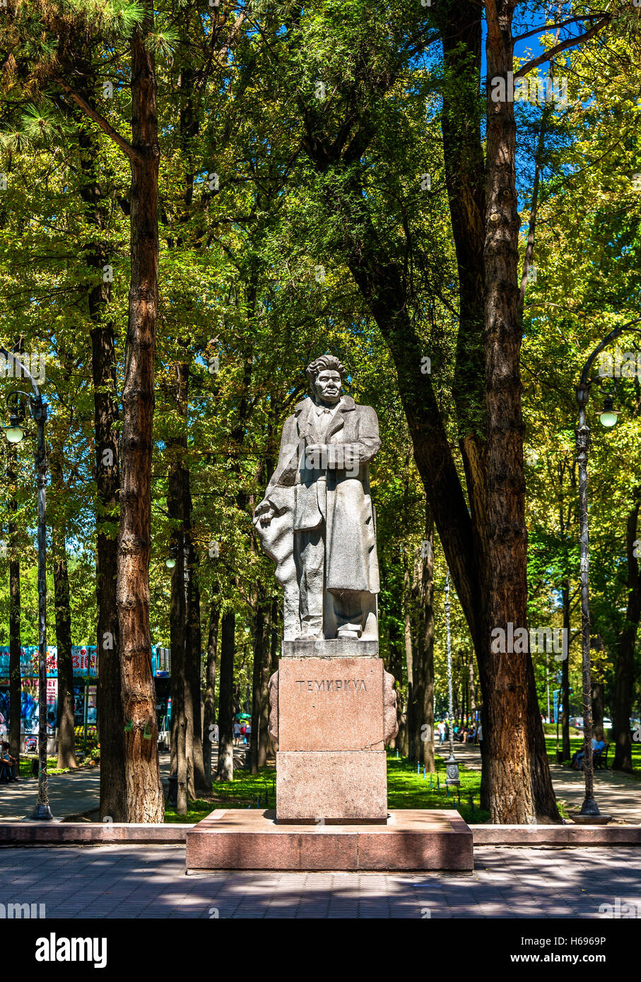 Statua di Temirkul Umetaliev a Bishkek, Kirghizistan Foto Stock