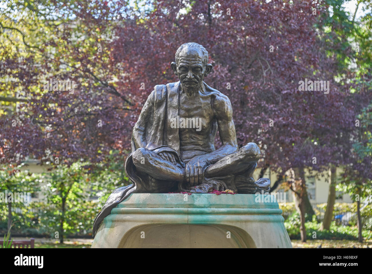Il Mahatma Gandhi statua, Londra Tavistock Square Foto Stock