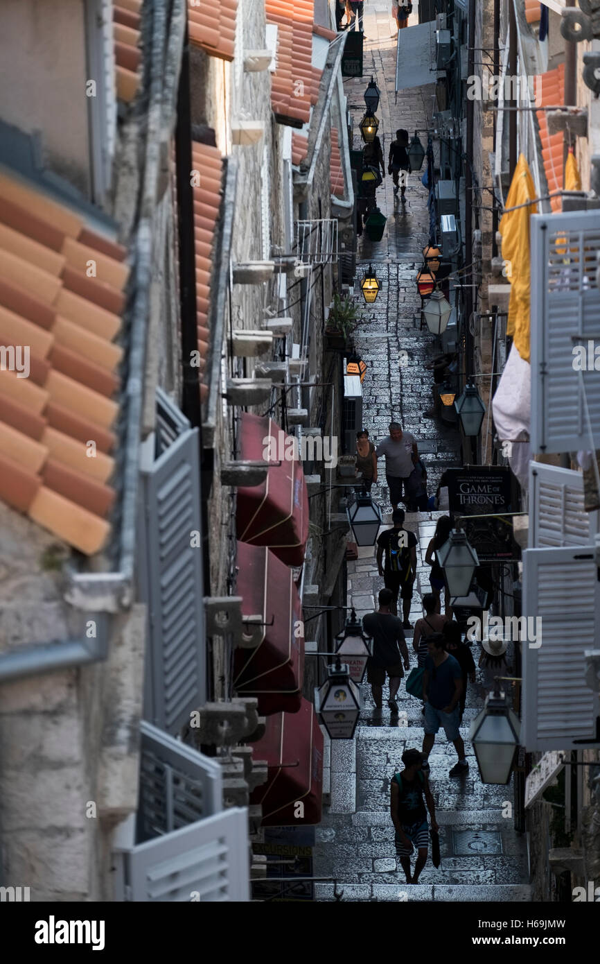 In scena il Sito Patrimonio Mondiale dell'Unesco della città vecchia di Dubrovnik sulla costa dalmata in Croazia. Foto Stock