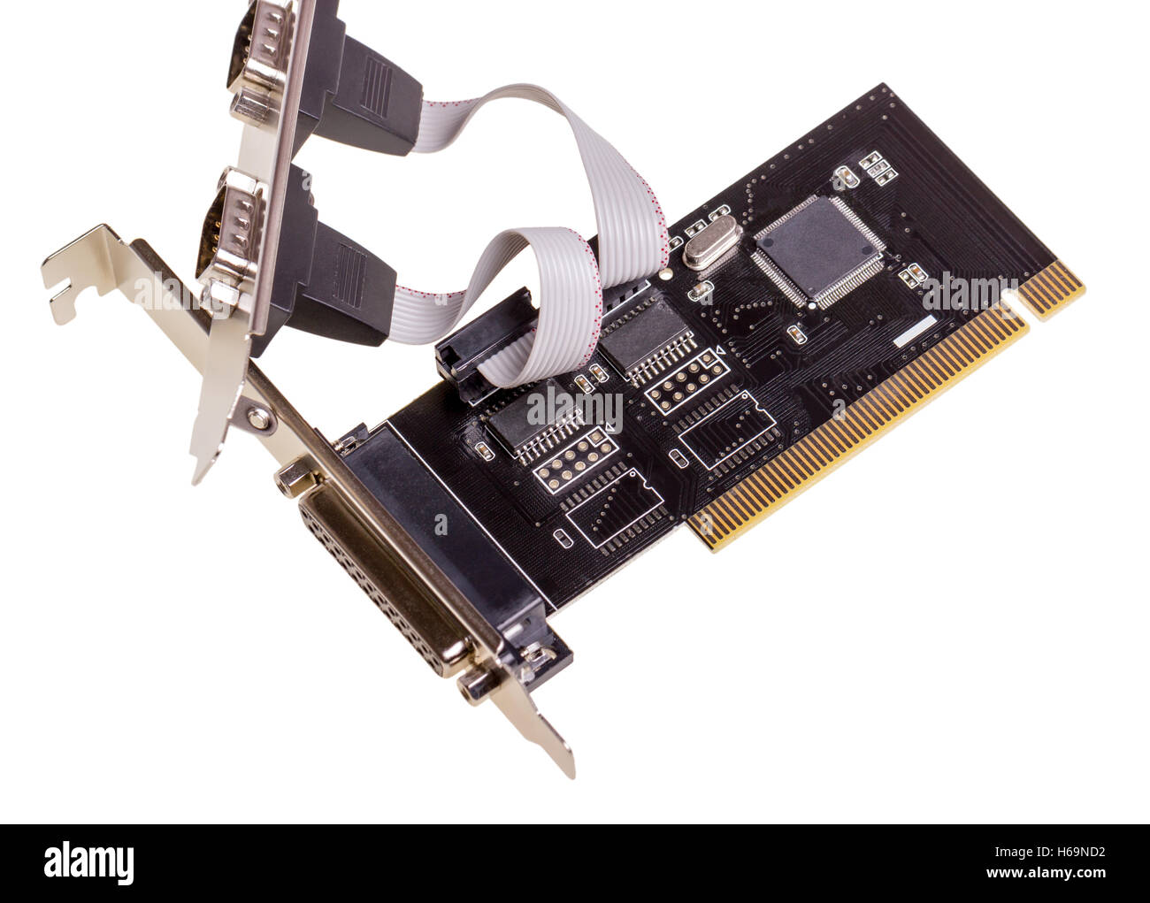 Raccolta elettronica - Computer digital input output port card isolato su sfondo bianco Foto Stock